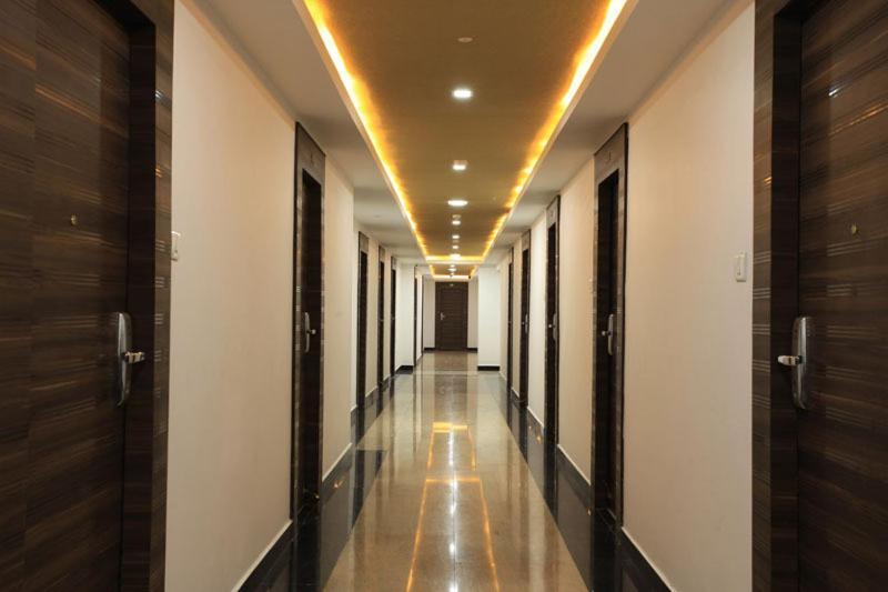 Hotel Sai International Chennai Exterior foto
